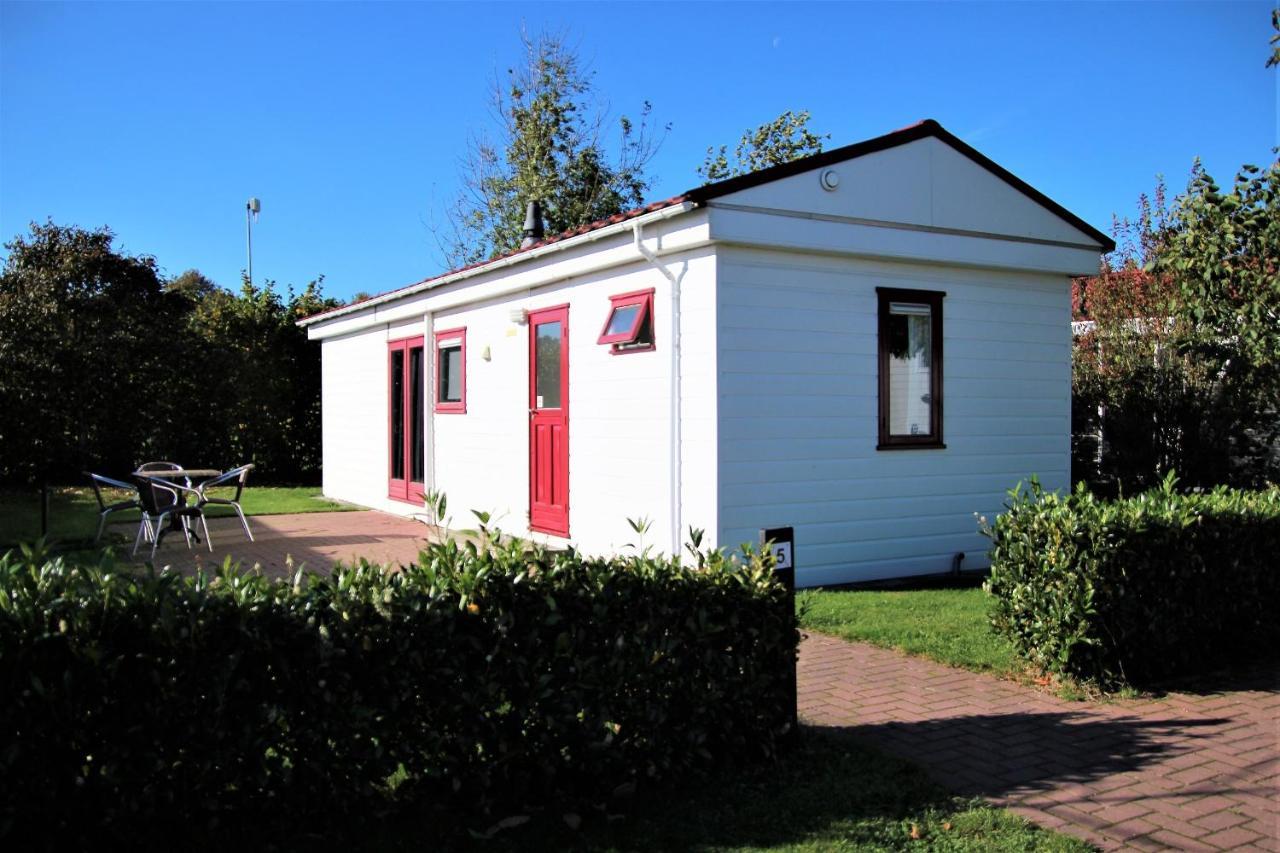 Hofgalow Chalet Op Camping "De Stal" Drijber Exterior photo